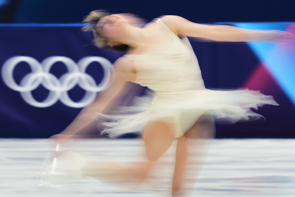Alysa Liu of the United States competes during the women's short program figure skating at the 2026 Winter Olympics, in Milan, Italy, Tuesday, Feb. 17, 2026. (AP Photo/Francisco Seco)