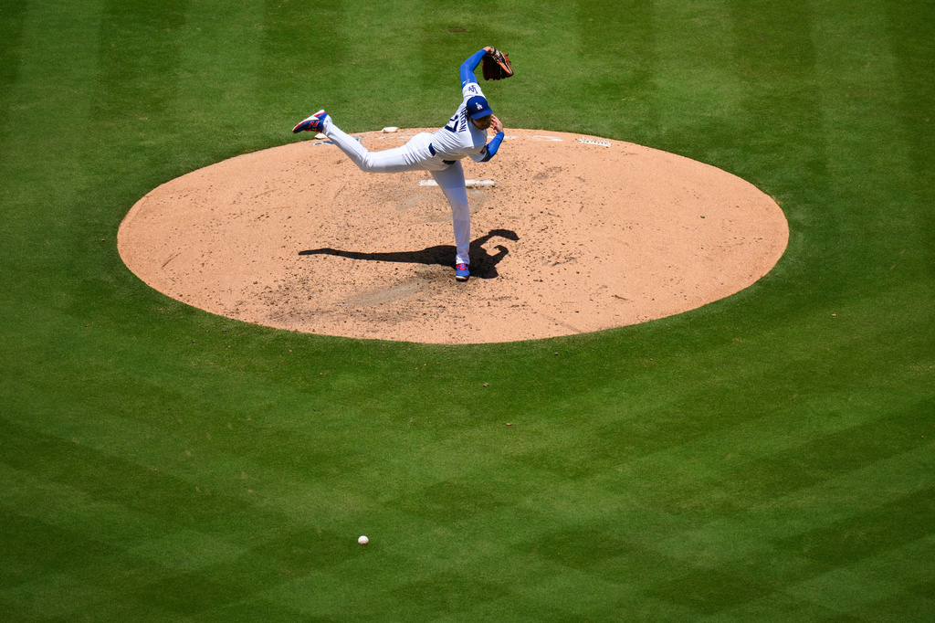Los Angeles Dodgers starting pitcher Shohei Ohtani delivers during the fifth inning of a baseball game against the Tampa Bay Rays in Los Angeles, Wednesday, June 17, 2026. (AP Photo/Kyusung Gong)