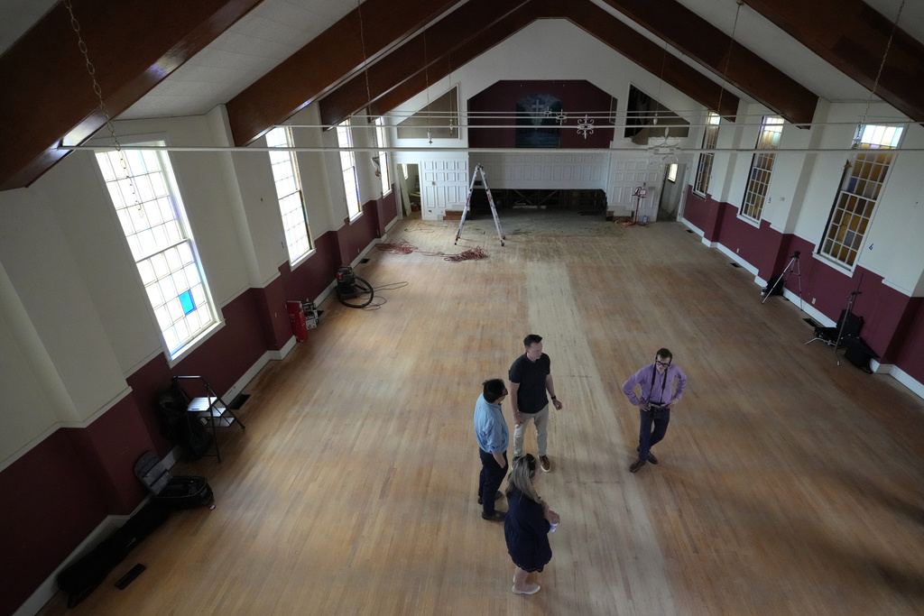A church building, which will be the future home of the CreatiVets Art and Music Center, is shown on on Thursday, Sept. 10, 2025, in Nashville, Tenn. (AP Photo/Mark Humphrey)