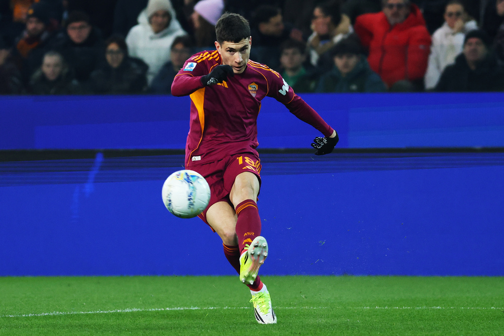 Roma's Matias Soule in action during the Serie A soccer match between Udinese and Roma, in Udine, Italy, Monday, Feb. 2, 2026. (Andrea Bressanutti/LaPresse via AP)