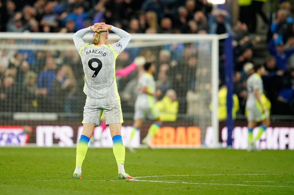 Manchester City's Erling Haaland reacts after Everton scored during the Premier League soccer match between Manchester City and Everton in Liverpool, England, Monday, May 4, 2026. (AP Photo/Dave Thompson)