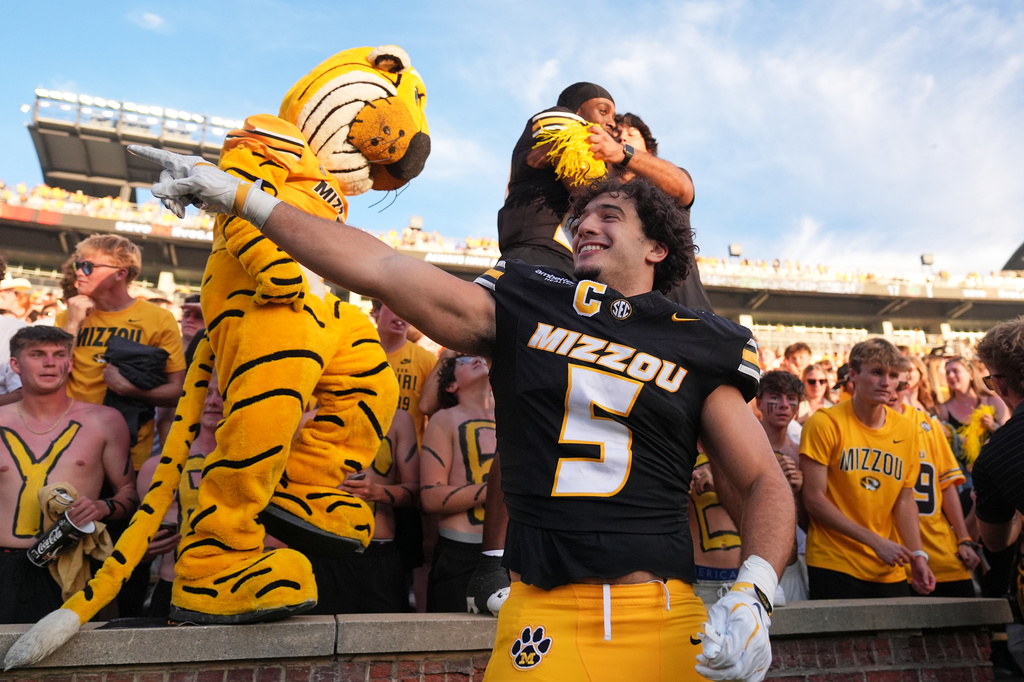 Missouri linebacker Nicholas Rodriguez celebrates a victory over Florida following an NCAA college football game Saturday, Oct. 3, 2026, in Columbia, Mo. (AP Photo/Jeff Roberson)