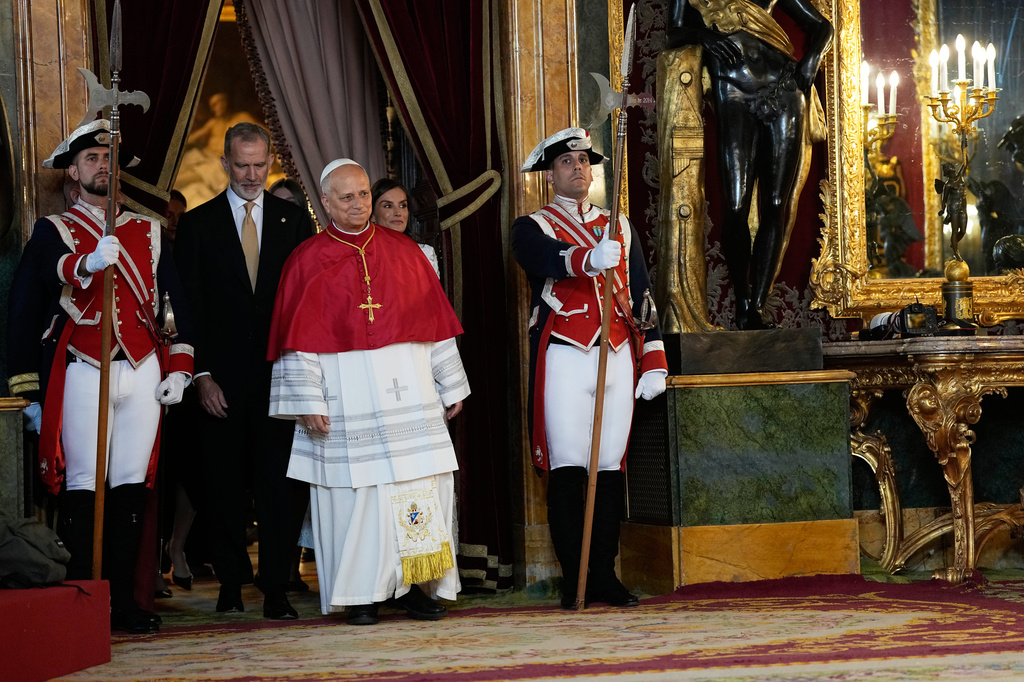 Pope Leo XIV meets with King of Spain Felipe VI Queen Letizia, and Leonor, Princess of Asturias, and Infanta Sofia at the at the Royal Palace in Madrid, Saturday, June 6, 2026, on the occasion of his Apostolic journey to Spain. (AP Photo/Alessandra Tarantino)