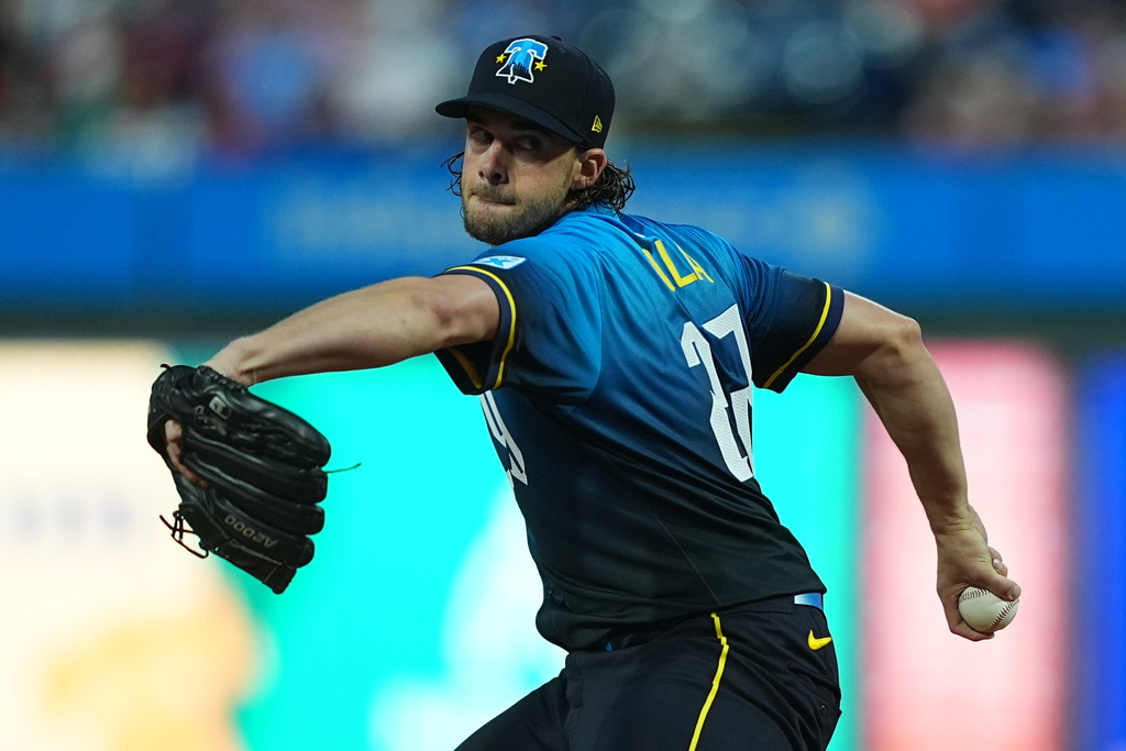 Philadelphia Phillies' Aaron Nola pitches during the first inning of a baseball game against the Minnesota Twins, Friday, Sept. 26, 2025, in Philadelphia. (AP Photo/Matt Rourke)