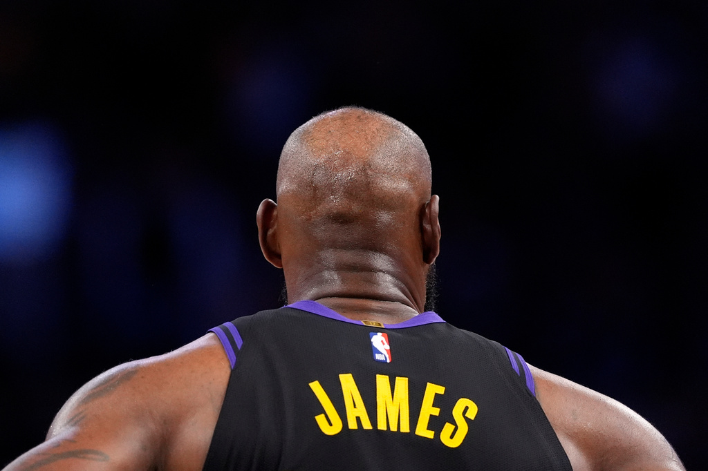 Los Angeles Lakers forward LeBron James stands on the court in the closing minutes of Game 4 in a second-round NBA basketball playoffs series against the Oklahoma City Thunder, Monday, May 11, 2026, in Los Angeles. (AP Photo/Mark J. Terrill)