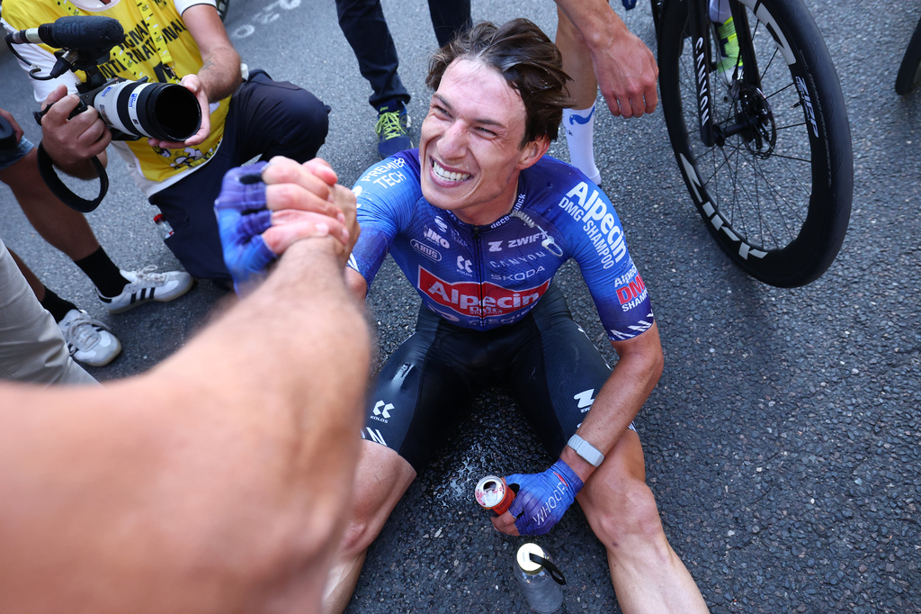 Belgium's Jasper Philipsen reacts after winning the seventeenth stage of the Tour de France cycling race, with start in Chambery and finish in Voiron France, Wednesday, July 22, 2026. (Gonzalo Fuentes/Pool Photo via AP)