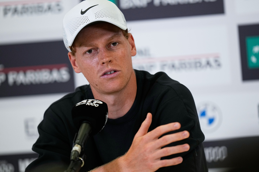 Jannik Sinner, of Italy, answers a reporters' question during a press conference at the Italian Open at the Foro Italico in Rome, Thursday, May 7, 2026. (AP Photo/Alessandra Tarantino)
