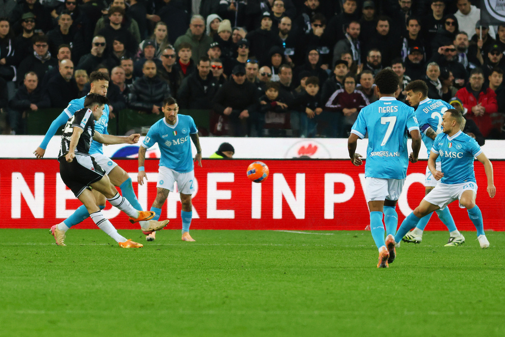 Udinese's Jurgen Ekkelenkamp controls a ball, during the Serie A soccer match between Udinese and Napoli, in Udine, north east Italy, Sunday, Dec. 14,2025. (Andrea Bressanutti/LaPresse via AP)
