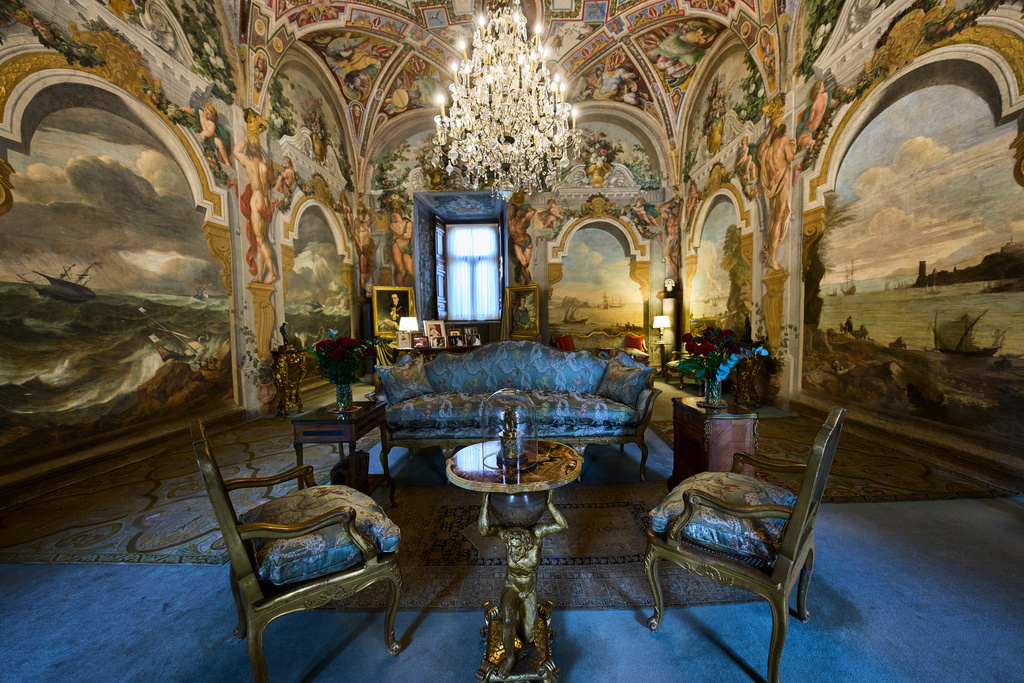 A view of the prince's apartments at Palazzo Colonna, or the Colonna Palace, in Rome during a media tour, Friday, Nov. 7, 2025. (AP Photo/Domenico Stinellis)