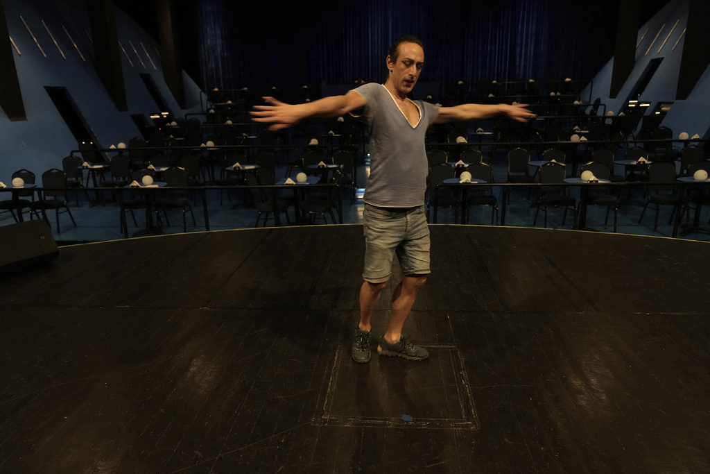Alexandre Paulikevitch rehearses at a theatre in Beirut, Lebanon, Thursday, Sept. 11, 2025. (AP Photo/Hussein Malla)