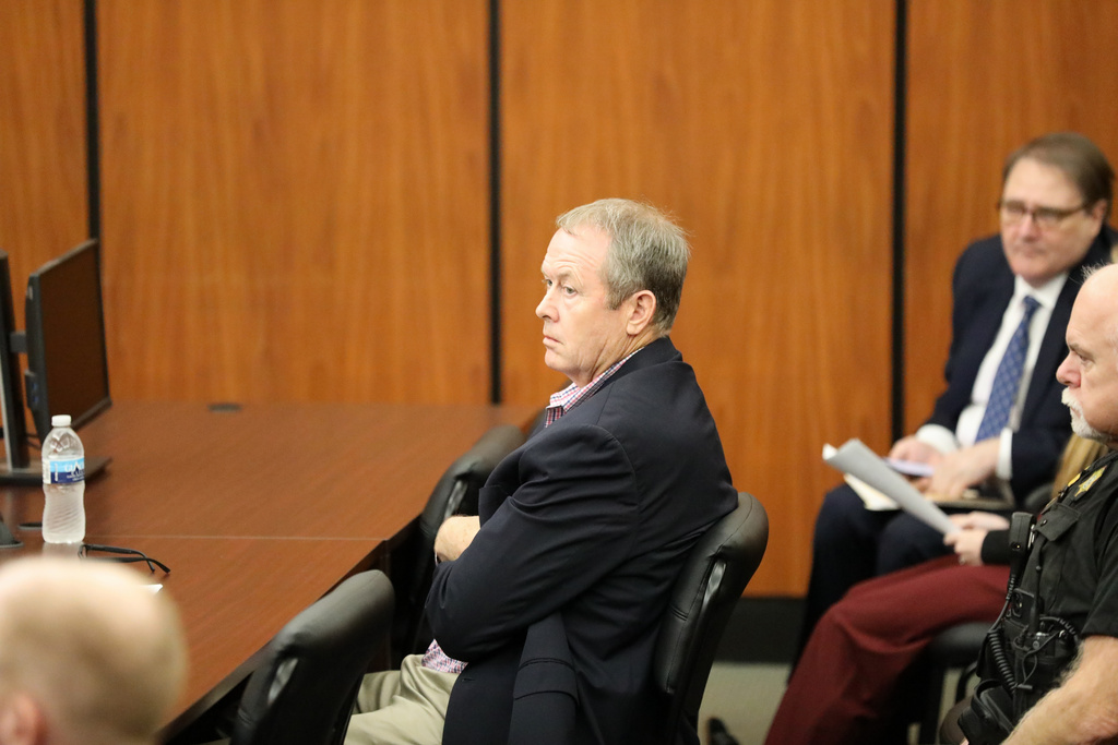 Russell Laffitte waits to plead guilty in state court to bank fraud charges for his role in helping Alex Murdaugh steal money, Thursday, Sept. 25, 2025, in Columbia, S.C. (AP Photo/Jeffrey Collins)