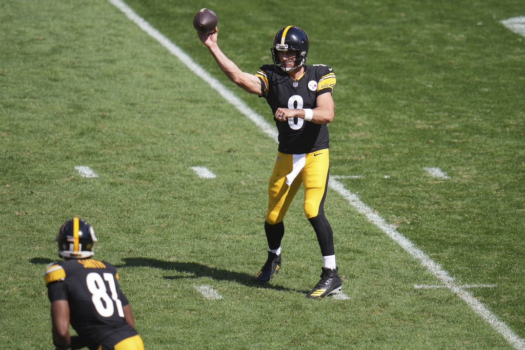 Pittsburgh Steelers quarterback Aaron Rodgers (8) throws during the second half of an NFL football game against the Seattle Seahawks, Sunday, Sept. 14, 2025, in Pittsburgh. (AP Photo/Gene J Puskar)