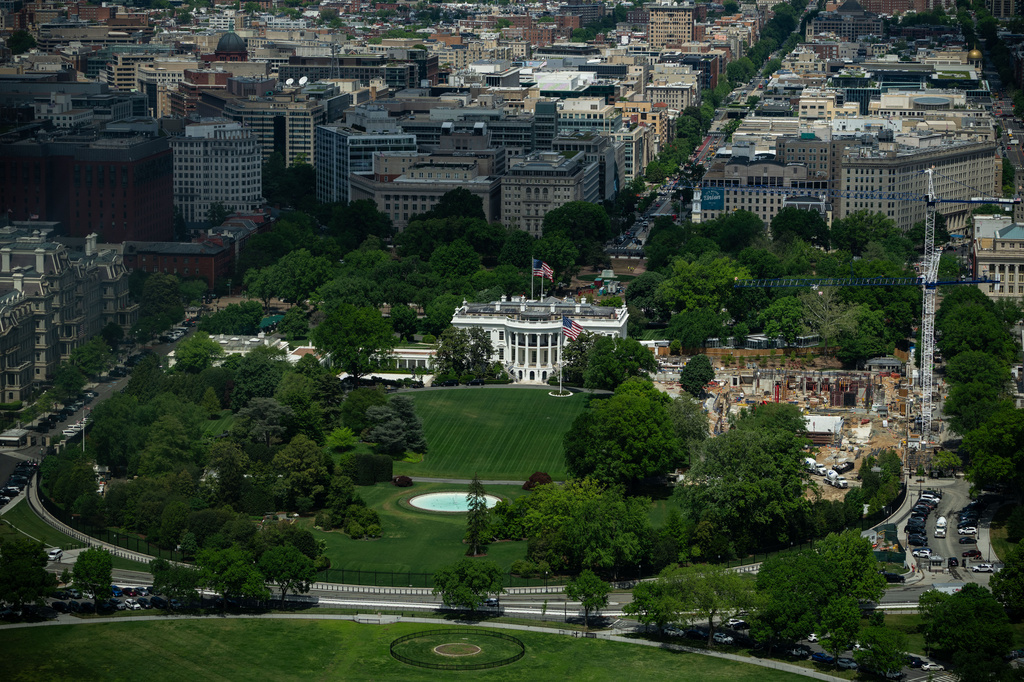 Construction on the new White House ballroom is seen from the Washington Monument, Monday, April 20, 2026, in Washington. (AP Photo/Julia Demaree Nikhinson)