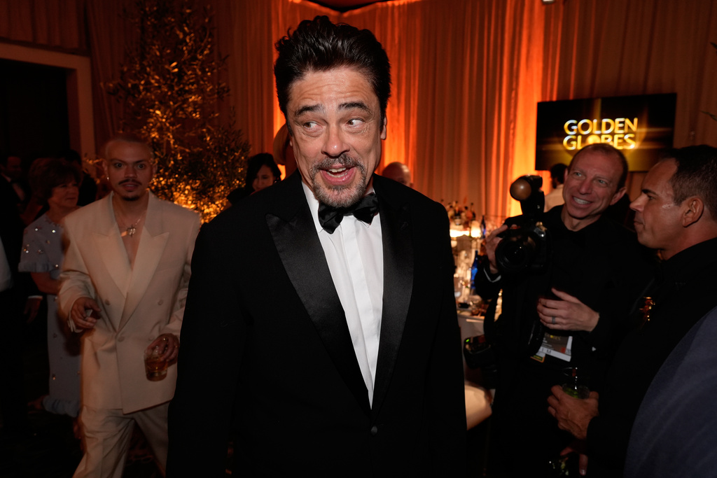 Benicio del Toro arrives at the 83rd Golden Globes on Sunday, Jan. 11, 2026, at the Beverly Hilton in Beverly Hills, Calif. (AP Photo/Chris Pizzello)