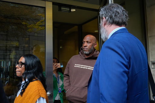 Portland Trail Blazers head coach Chauncey Billups leaves a federal court after his appearance on Thursday, Oct. 23, 2025, in Portland, Ore. (AP Photo/Jenny Kane) Portland Trail Blazers head coach Chauncey Billups leaves a federal court after his appearance on Thursday, Oct. 23, 2025, in Portland, Ore. (AP Photo/Jenny Kane)