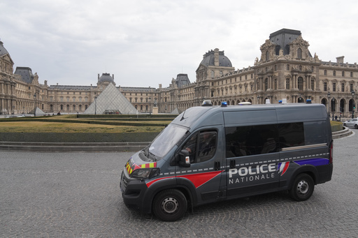 A police van patrols in the courtyard of the closed Louvre museum after a robbery Sunday, Oct. 19, 2025 in Paris. (AP Photo/Thibault Camus) A police van patrols in the courtyard of the closed Louvre museum after a robbery Sunday, Oct. 19, 2025 in Paris. (AP Photo/Thibault Camus)
