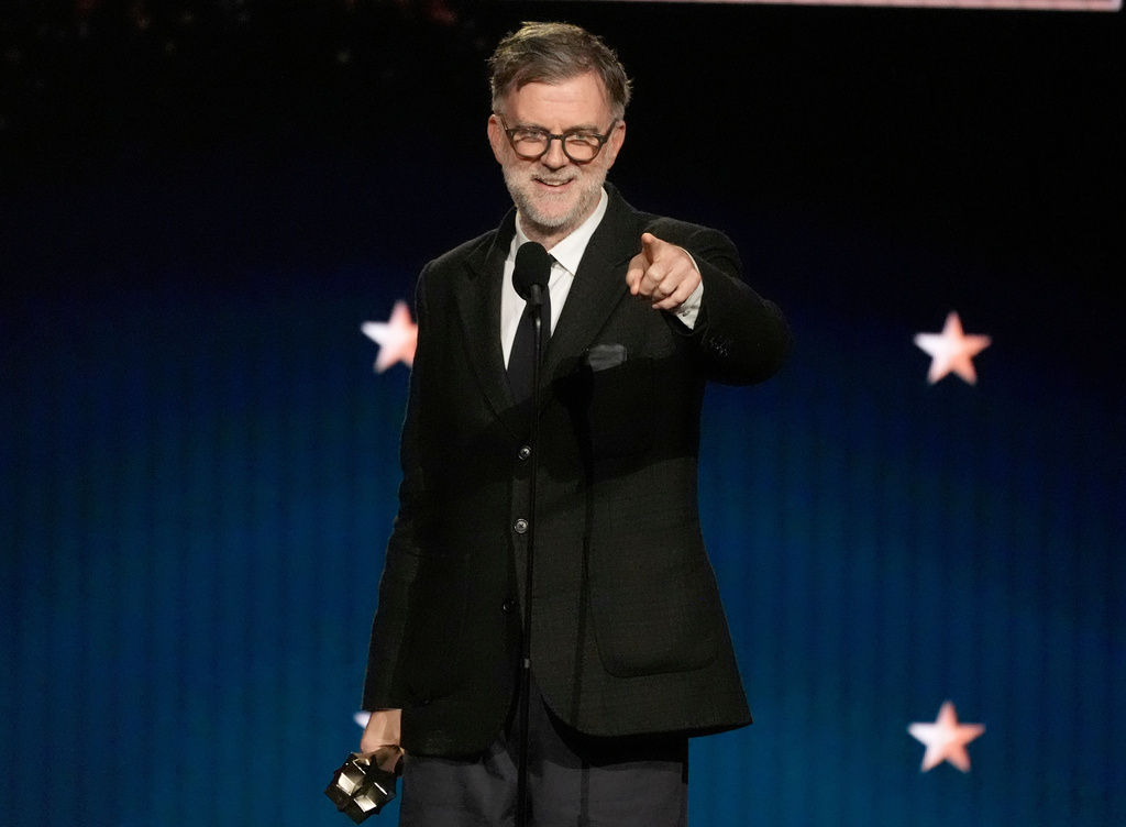 Paul Thomas Anderson accepts the award for best director for "One Battle After Another" during the 31st Annual Critics Choice Awards on Sunday, Jan. 4, 2026, at The Barker Hanger in Santa Monica, Calif. (AP Photo/Chris Pizzello)