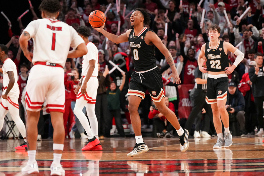 Miami (Ohio) Eian Elmer (0) reacts following an NCAA college basketball game against Northern Illinois, Saturday, Jan. 31, 2026, in Oxford, Ohio. (AP Photo/Jeff Dean)