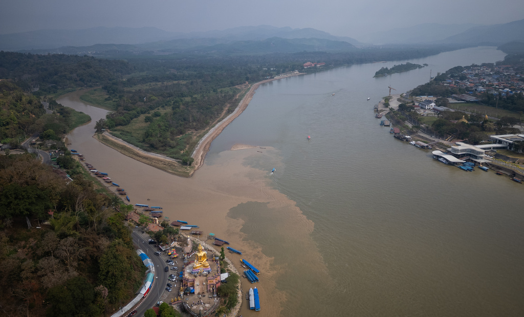 The Golden Triangle border region between Thailand, left. Myanmar, center, and Laos, right, in Chiang Saen, Sunday, Feb. 22, 2026. (AP Photo/Anton L. Delgado)