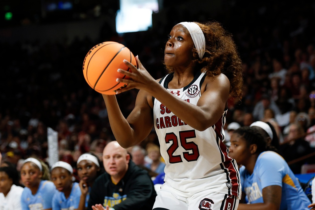 South Carolina guard Raven Johnson looks to shoot against Southern during the first half of the first round of the NCAA college basketball tournament, Saturday, March 21, 2026, in Columbia, S.C. (AP Photo/Nell Redmond)