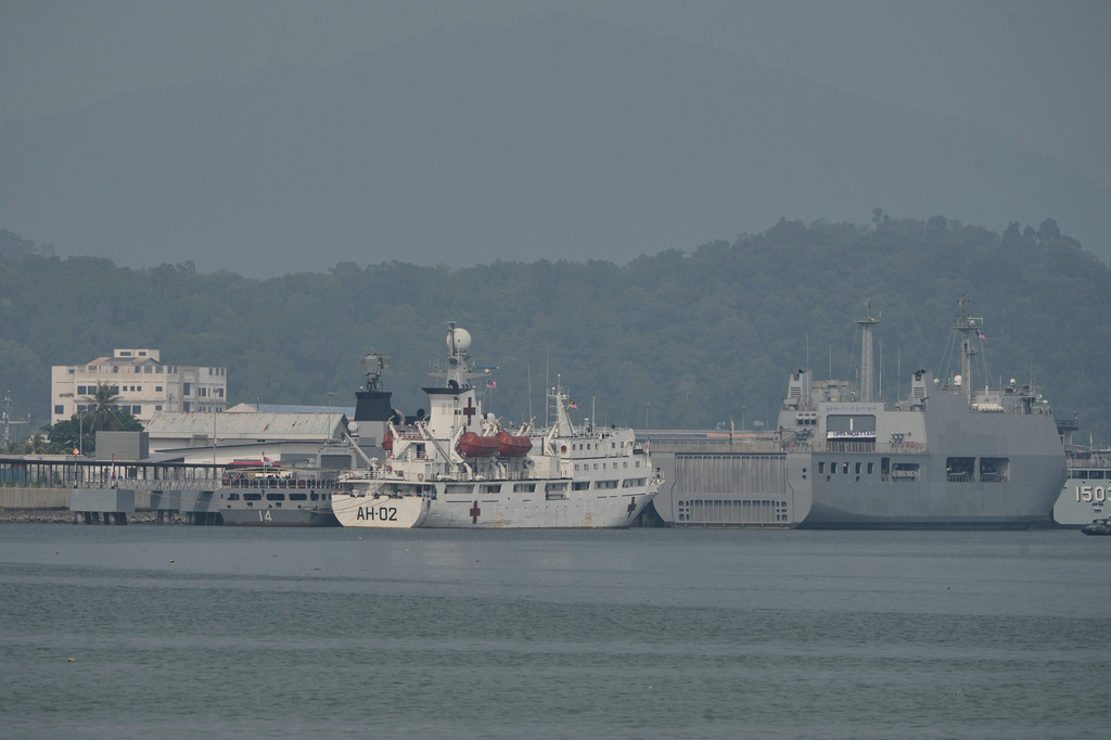 A ship waits to carry Myanmar nationals in Manjung, Perak state of Malaysia, on Tuesday, Sept. 29, 2026. (AP Photo/Vincent Thian)