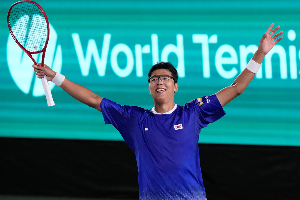 South Korea's Hyeon Chung celebrates after winning against India's Sumit Nagal during a Davis Cup second round qualifier between South Korea and India, in Seoul, South Korea, Friday, Sept. 18, 2026. (AP Photo/Ahn Young-joon)
