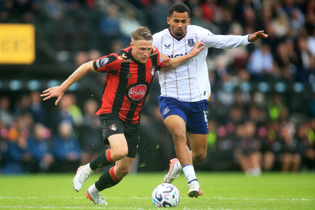 Bournemouth's Adrien Truffert, left, and Everton's Iliman Ndiaye in action during the English Premier League soccer match between Bournemouth and Everton in Bournemouth, England, Saturday Aug. 29, 2026. (Peter Tarry/PA via AP)