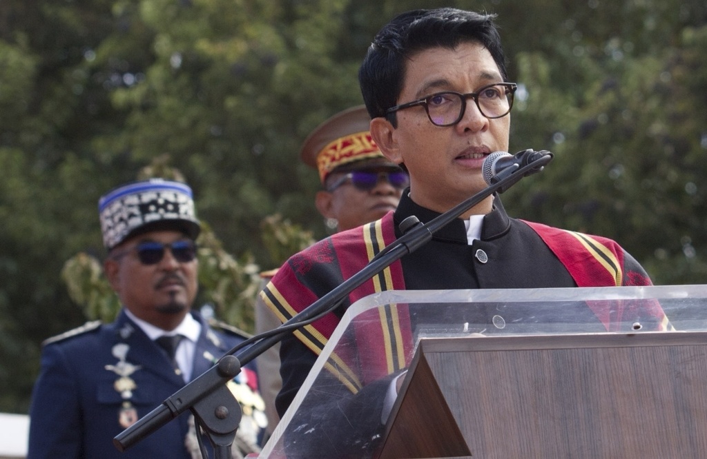 President Andry Rajoelina addresses the state ceremony for the three Sakalava skulls Tuesday, Sept. 2, 2025, in Antananarivo, Madagascar, after they were returned from France where they had been kept for 128 years.(AP Photo/Alexander Joe)