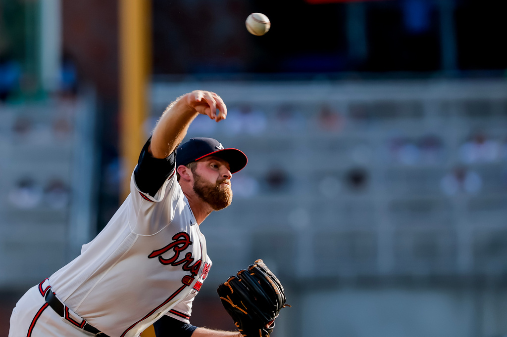Atlanta Braves pitcher Bryce Elder delivers to a San Francisco Giants batter during the first inning of a baseball game, Monday, Aug. 31, 2026, in Atlanta. (AP Photo/Erik S. Lesser)