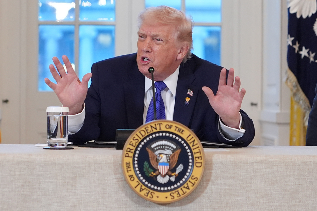 President Donald Trump speaks during a meeting with oil executives in the East Room of the White House, Friday, Jan. 9, 2026, in Washington. (AP Photo/Evan Vucci)
