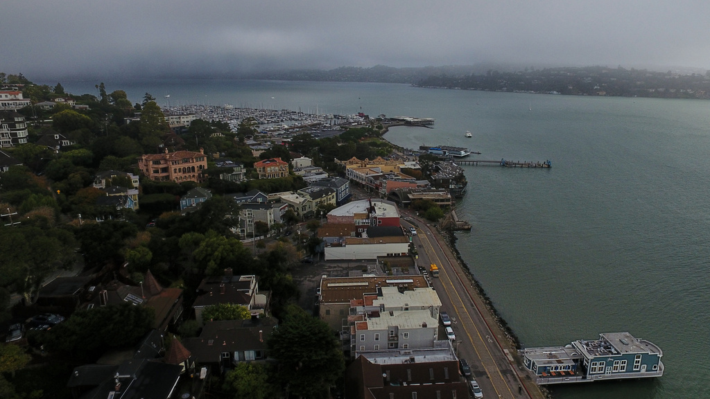 Homes are photographed in Sausalito, Calif., Sunday, Oct. 26, 2025. (AP Photo/Godofredo A. Vásquez)