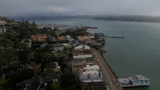 Homes are photographed in Sausalito, Calif., Sunday, Oct. 26, 2025. (AP Photo/Godofredo A. Vásquez) Homes are photographed in Sausalito, Calif., Sunday, Oct. 26, 2025. (AP Photo/Godofredo A. Vásquez)