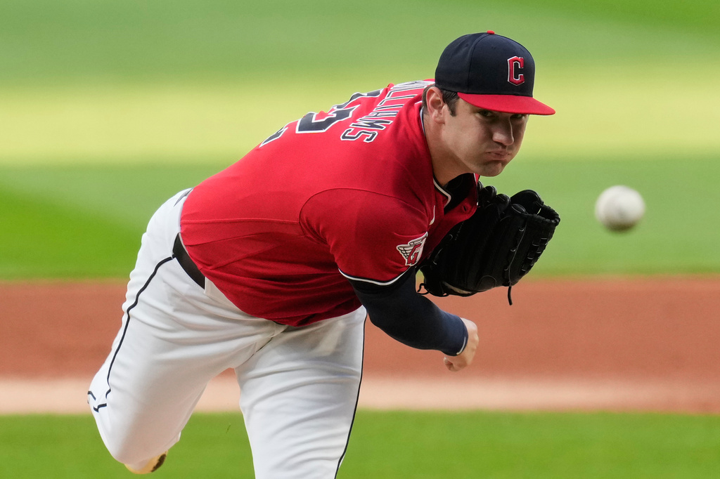 Cleveland Guardians' Gavin Williams pitches in the first inning of a baseball game against the Chicago White Sox in Cleveland, Monday, Sept. 14, 2026. (AP Photo/Sue Ogrocki)