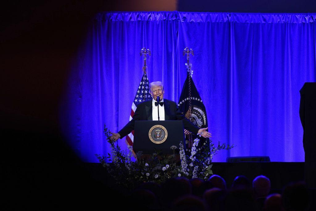 President Donald Trump speaks during the American Cornerstone Institute's Founder's Dinner at George Washington's Mount Vernon estate in Mount Vernon, Va., Saturday, Sept. 20, 2025. (AP Photo/Jose Luis Magana)
