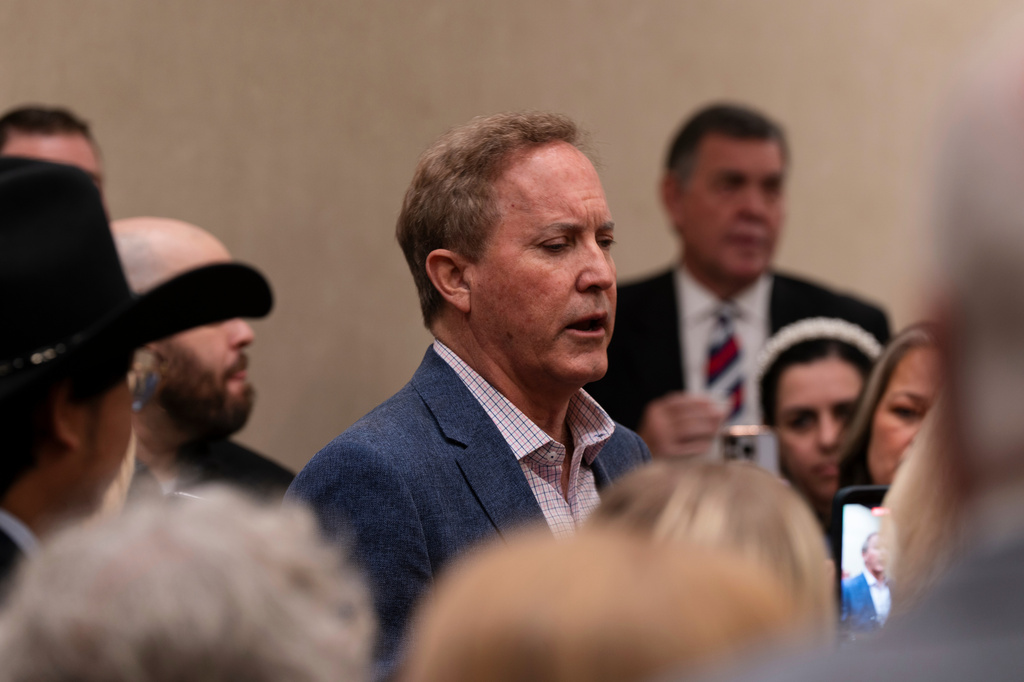 Texas Attorney Gen. Ken Paxton speaks with attendees during a meet-and-greet for his U.S. Senate candidacy at the Conservative Political Action Conference (CPAC) in Dallas, Saturday, March 28, 2026. (AP Photo/Gabriela Passos)