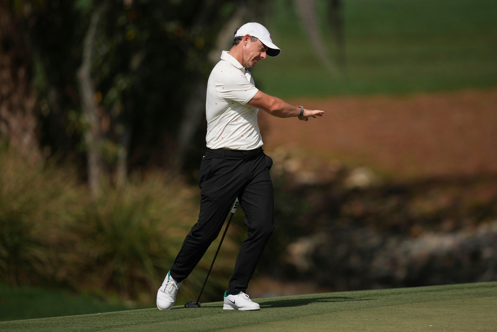 Rory McIlroy, of Northern Ireland, reacts to a missed putt on the second green during the second round of the Arnold Palmer Invitational at Bay Hill golf tournament Friday, March 6, 2026, in Orlando, Fla. (AP Photo/Matt Slocum)