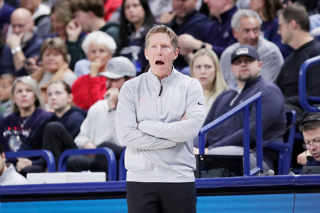 Gonzaga head coach Mark Few directs his team during the first half of an NCAA college basketball game against North Florida, Sunday, Dec. 7, 2025, in Spokane, Wash. (AP Photo/Young Kwak)