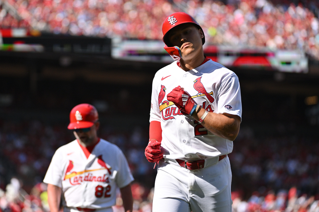St. Louis Cardinals' JJ Wetherholt reacts after an at bat of his MLB Debut during the first inning an opening-day baseball game against the Tampa Bay Rays, Thursday, March 26, 2026, in St. Louis. (AP Photo/Jeff Le)