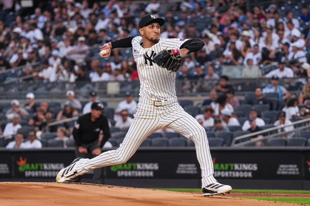 New York Yankees pitcher Elmer Rodriguez (71) pitches during the first inning of a baseball game against the Houston Astros Wednesday, Aug. 26, 2026, in New York. (AP Photo/Ryan Murphy)