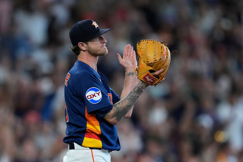 Houston Astros closer Josh Hader celebrates after a baseball game against the Cleveland Guardians, Sunday, June 21, 2026, in Houston. (AP Photo/Kevin M. Cox)