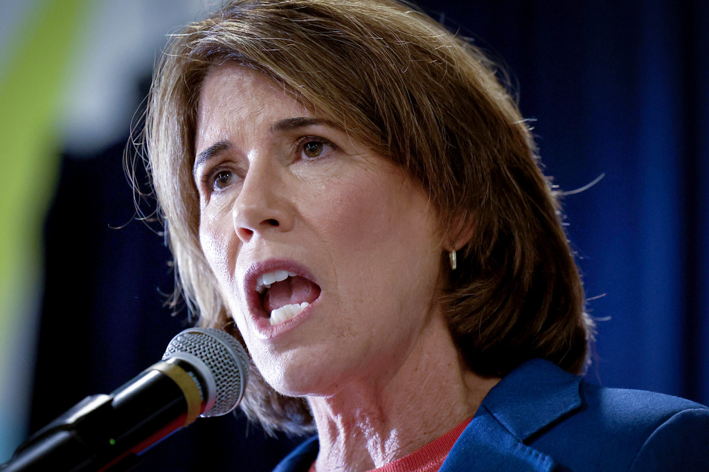 Candidate for Rhode Island governor Helena Buonanno Foulkes speaks during a Get Out the Vote event, Sunday, Aug. 30, 2026, in Providence. (AP Photo/Mark Stockwell)