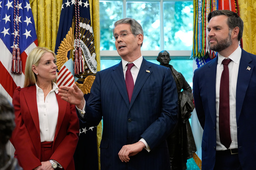 Treasury Secretary Scott Bessent speaks after President Donald Trump signed an executive order regarding TikTok in the Oval Office at the White House, Thursday, Sept. 25, 2025, in Washington, as Attorney General Pam Bondi and Vice President JD Vance listen. (AP Photo/Alex Brandon) Treasury Secretary Scott Bessent speaks after President Donald Trump signed an executive order regarding TikTok in the Oval Office at the White House, Thursday, Sept. 25, 2025, in Washington, as Attorney General Pam Bondi and Vice President JD Vance listen. (AP Photo/Alex Brandon)