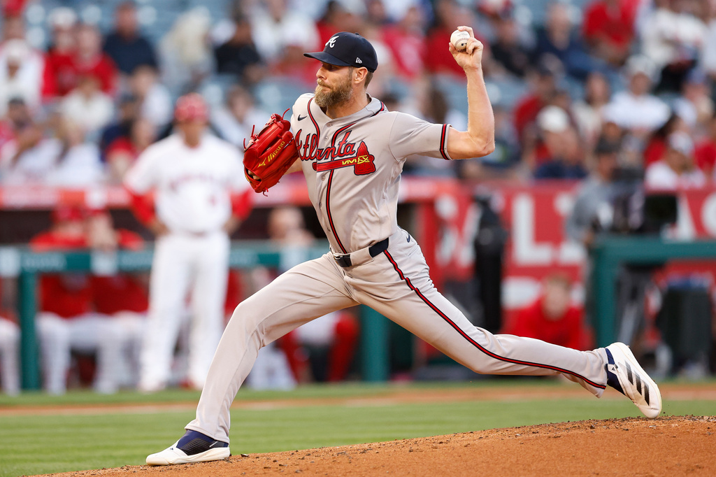 Atlanta Braves starting pitcher Chris Sale pitches during the second inning of a baseball game against the Los Angeles Angels, Monday, April 6, 2026, in Anaheim, Calif. (AP Photo/Caroline Brehman)