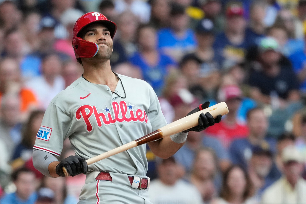 Philadelphia Phillies' Gabriel Rincones Jr. reacts after striking out during the third inning of a baseball game against the Milwaukee Brewers, Friday, June 12, 2026, in Milwaukee. (AP Photo/Aaron Gash)