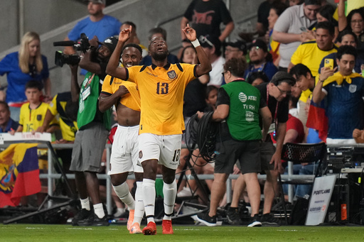 CORRECTS PLAYER - Ecuador's Enner Valencia (13) celebrates a goal against the United States during the first half of an international friendly soccer match in Austin, Texas, Friday, Oct. 10, 2025. (AP Photo/Eric Gay) CORRECTS PLAYER - Ecuador's Enner Valencia (13) celebrates a goal against the United States during the first half of an international friendly soccer match in Austin, Texas, Friday, Oct. 10, 2025. (AP Photo/Eric Gay)