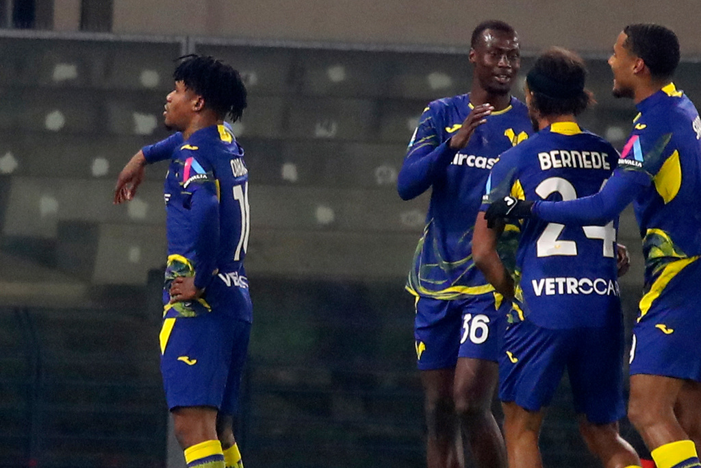 Verona's Gift Orban, left, celebrates scoring during the Serie A soccer match between Hellas Verona and Bologna in Verona, Italy, Thursday Jan. 15 , 2026. (Paola Garbuio/LaPresse via AP)