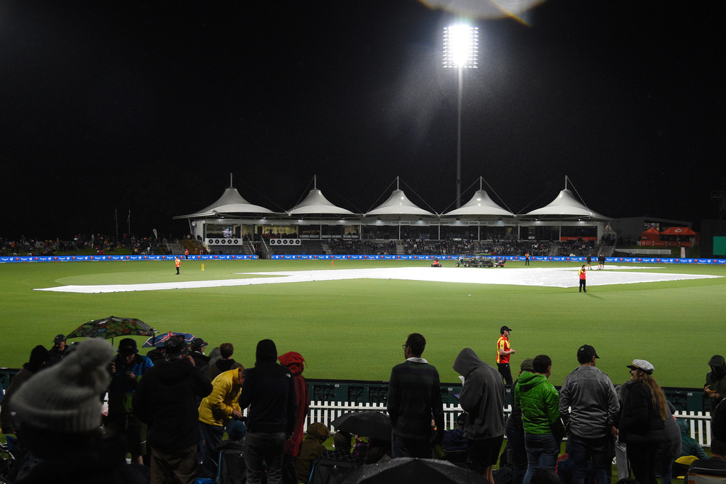 Rain delays play during the T20 cricket international between New Zealand and England in Christchurch, New Zealand, Saturday, Oct.18, 2025. (Chris Symes/Photosport via AP)