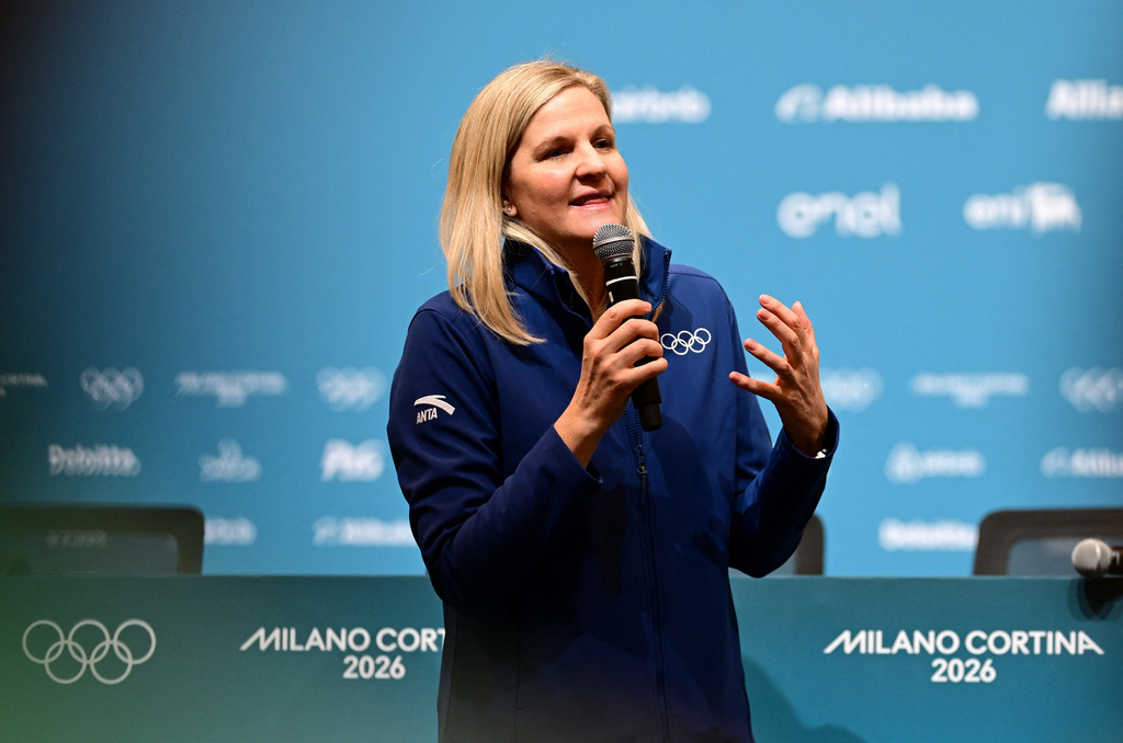 IOC President Kirsty Coventry speaks to volunteers, ahead of the 2026 Winter Olympics, in Milan, Italy, Thursday, Jan. 29, 2026. (Daniele Mascolo/Pool Photo via AP)