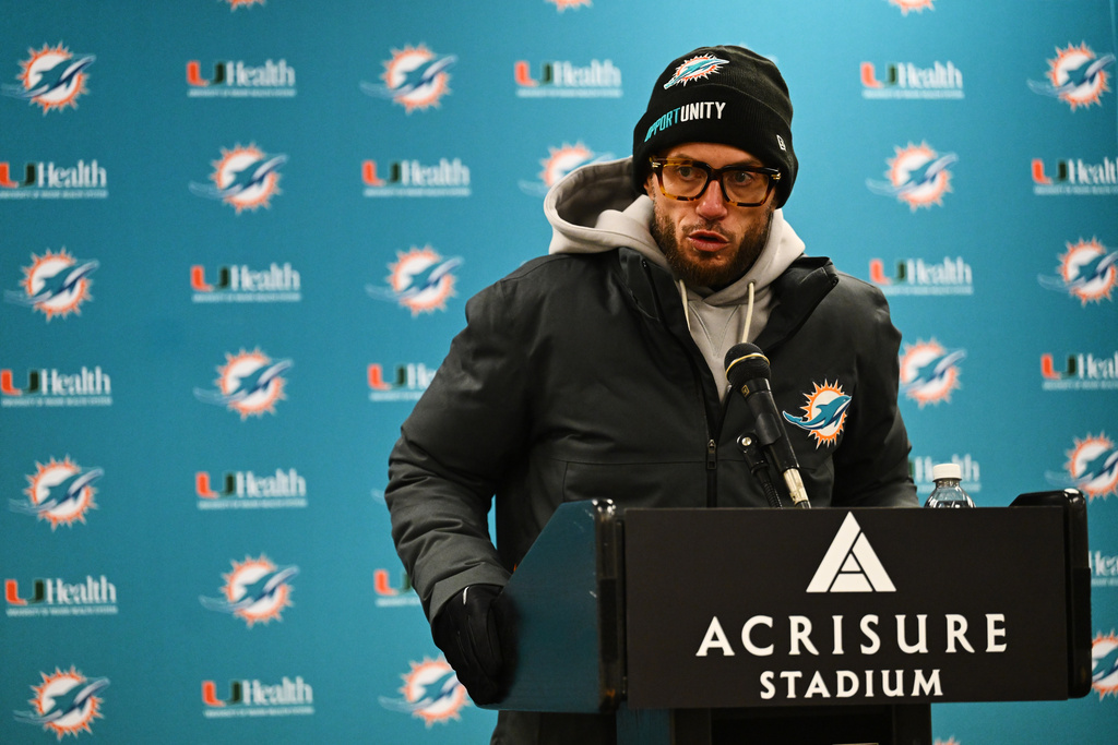 Miami Dolphins head coach Mike McDaniel responds to a question during a news conference after an NFL football game against the Pittsburgh Steelers in Pittsburgh, Monday, Dec. 15, 2025. (AP Photo/Justin Berl)