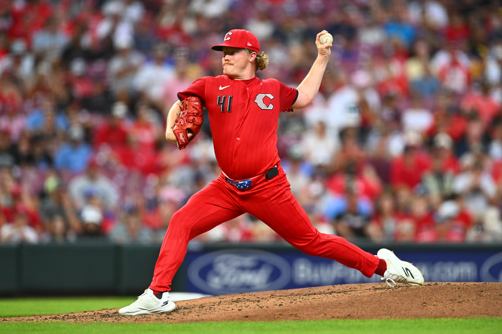 Cincinnati Reds pitcher Andrew Abbott (41) throws during the second inning of a baseball game against the Milwaukee Brewers in Cincinnati, Saturday, Sept. 5, 2026. (AP Photo/Ben Jackson)